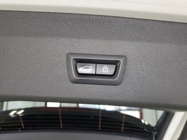 Used 2018 BMW X1 xDrive28i AWD/4WD image 7