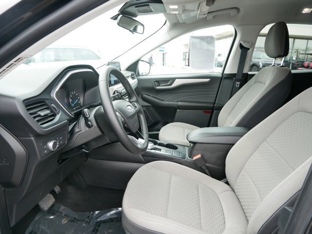 Certified 2022 Ford Escape SE w/ SE Sport Appearance Package image 7