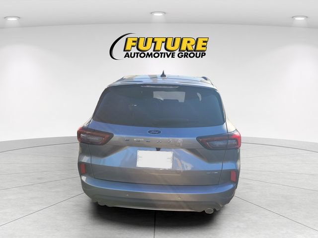 Certified 2024 Ford Escape ST-Line w/ Tech Pack #1 AWD/4WD image 4