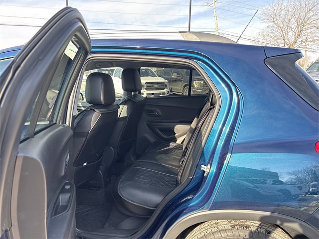 Used 2020 Chevrolet Trax LT w/ Driver Confidence Package image 14
