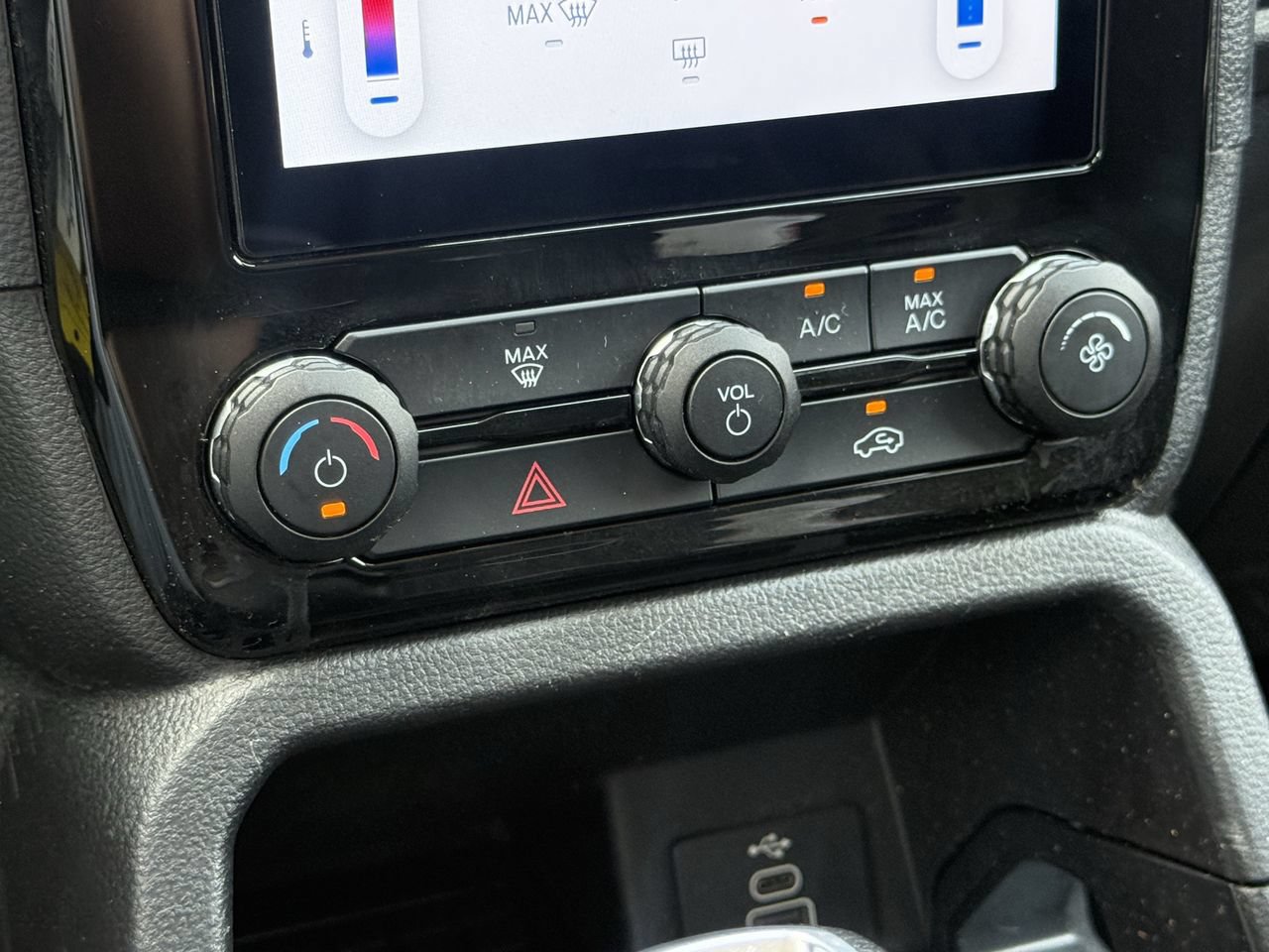 Certified 2024 Ford Ranger XLT RWD image 19