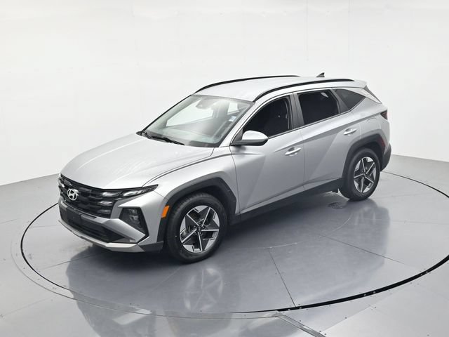 Used 2025 Hyundai Tucson SEL FWD image 42