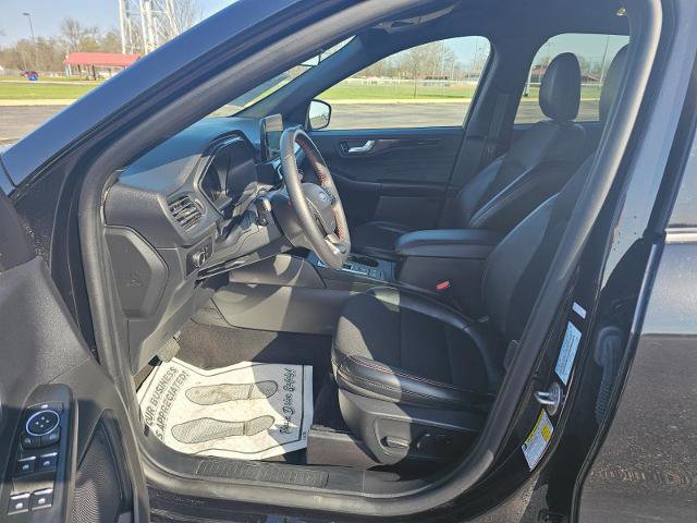 Certified 2025 Ford Escape ST-Line image 10