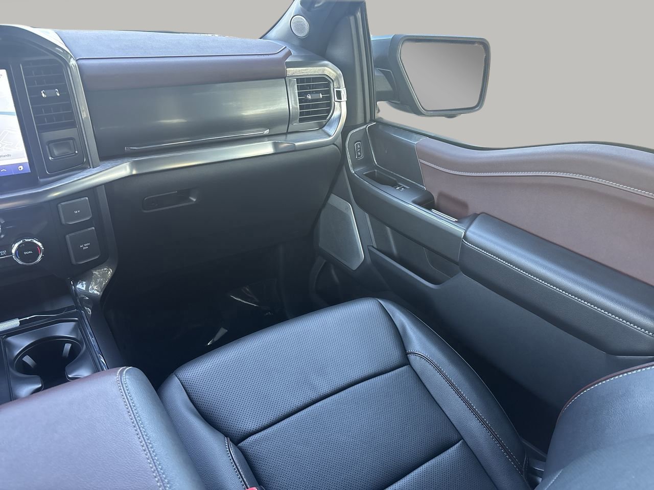 Certified 2023 Ford F150 Lariat w/ Equipment Group 502A High image 16