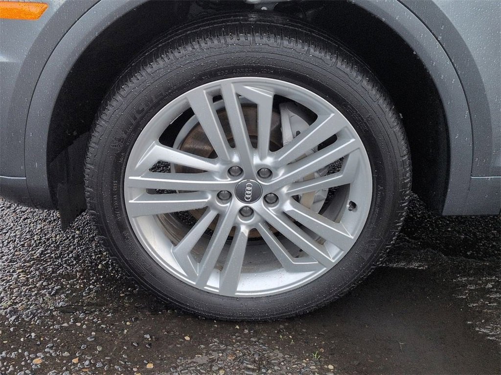 Used 2020 Audi Q5 2.0T Premium Plus w/ Premium Plus Package image 35