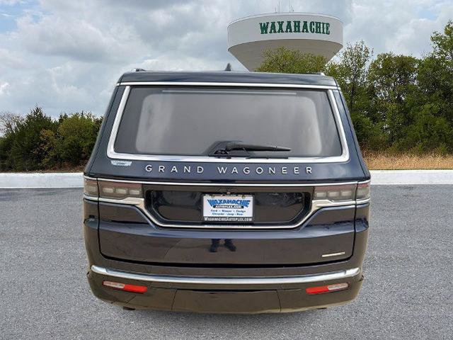 Used 2024 Jeep Grand Wagoneer Series III AWD/4WD image 4