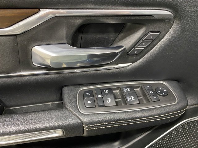 Used 2021 RAM 1500 Laramie AWD/4WD image 14