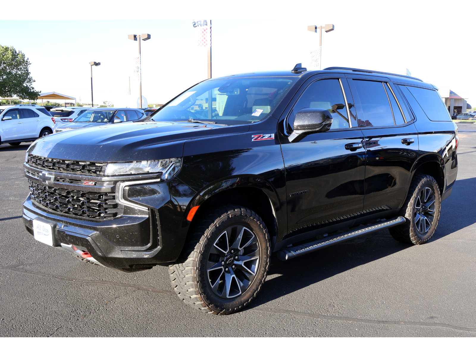Used 2022 Chevrolet Tahoe Z71 w/ Z71 Off-Road Package AWD/4WD image 11
