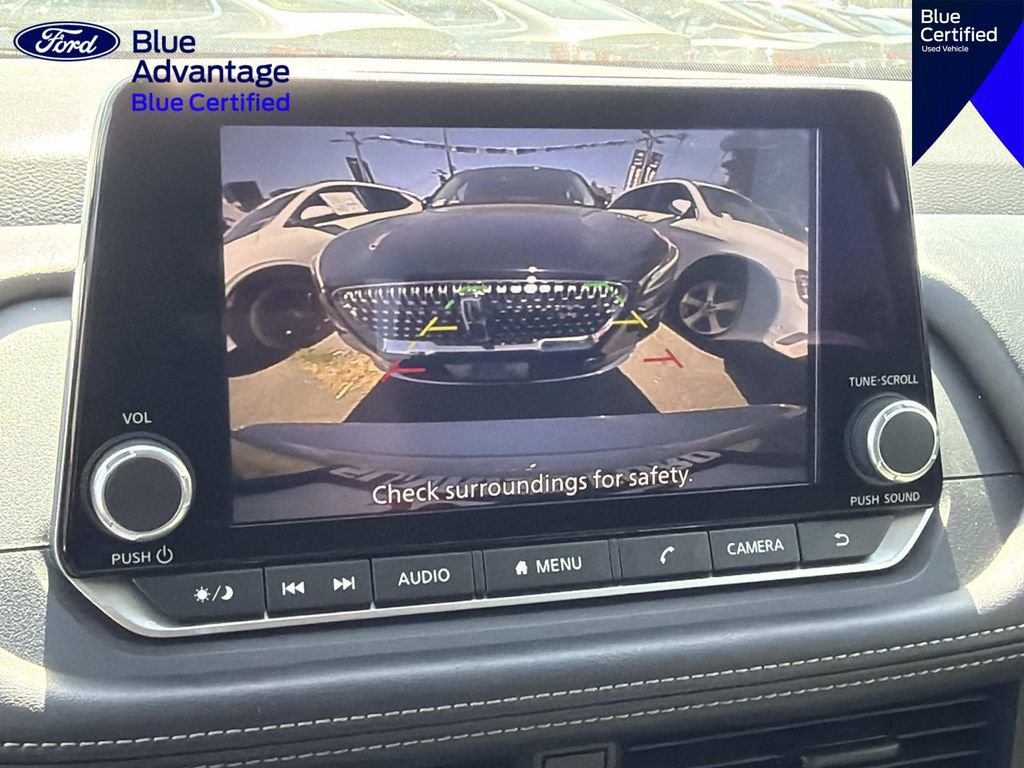 Used 2024 Nissan Rogue S FWD image 27
