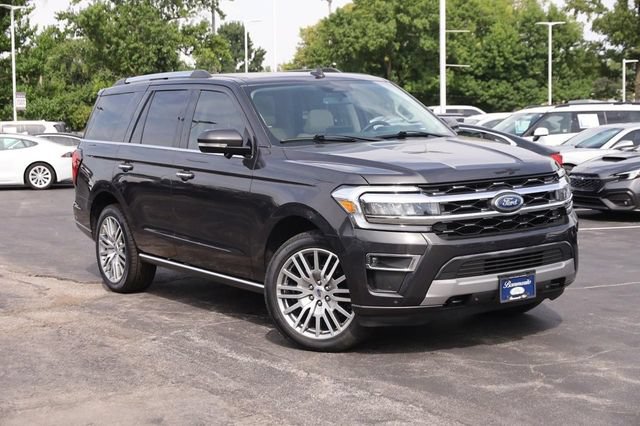 Certified 2022 Ford Expedition Limited AWD/4WD image 2
