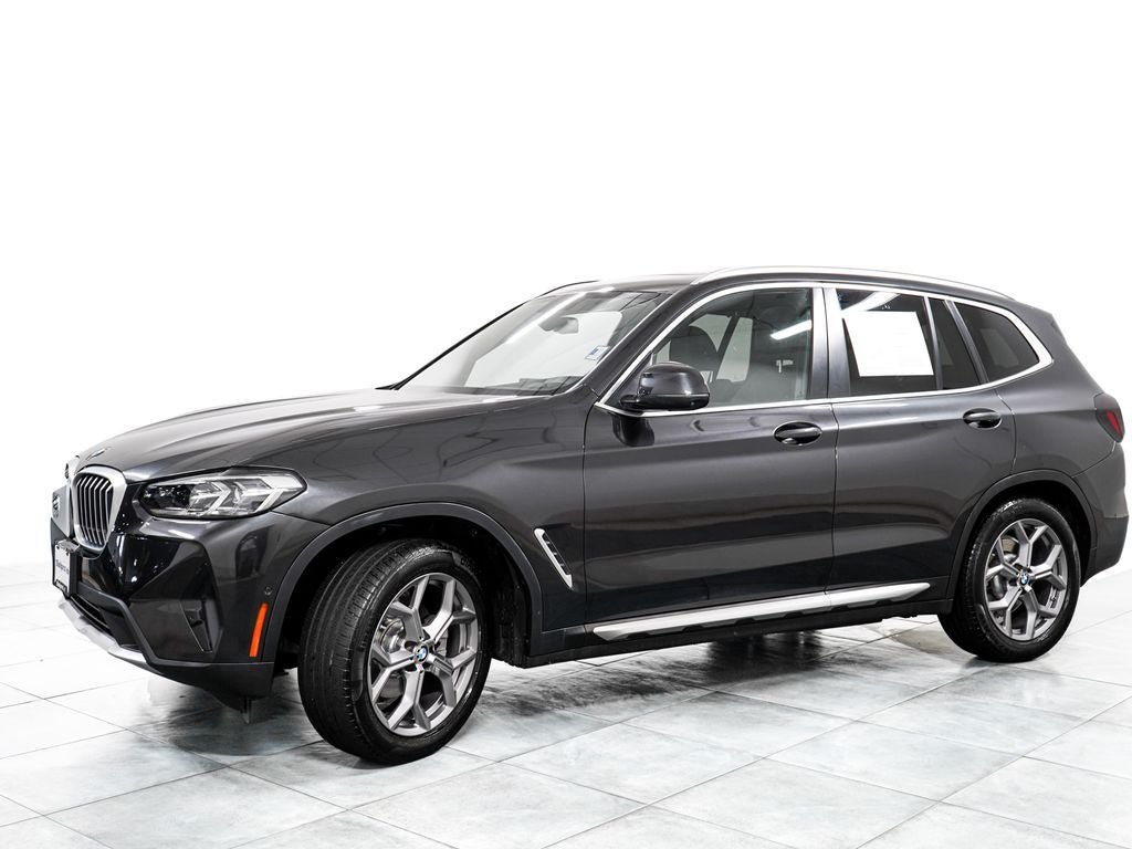 Used 2024 BMW X3 xDrive30i w/ Premium Package AWD/4WD image 4