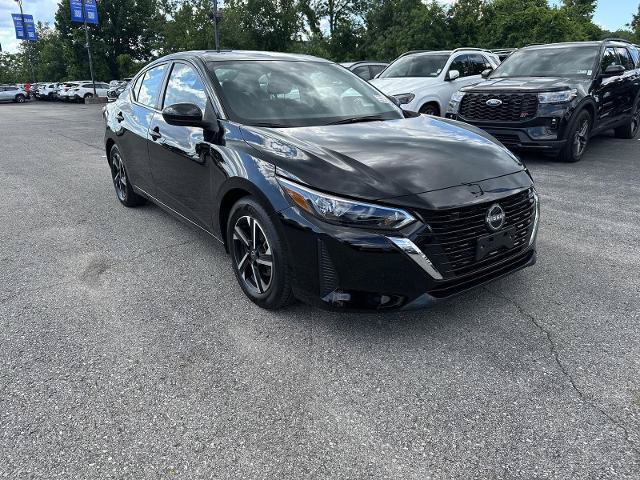 Used 2025 Nissan Sentra SV FWD image 9