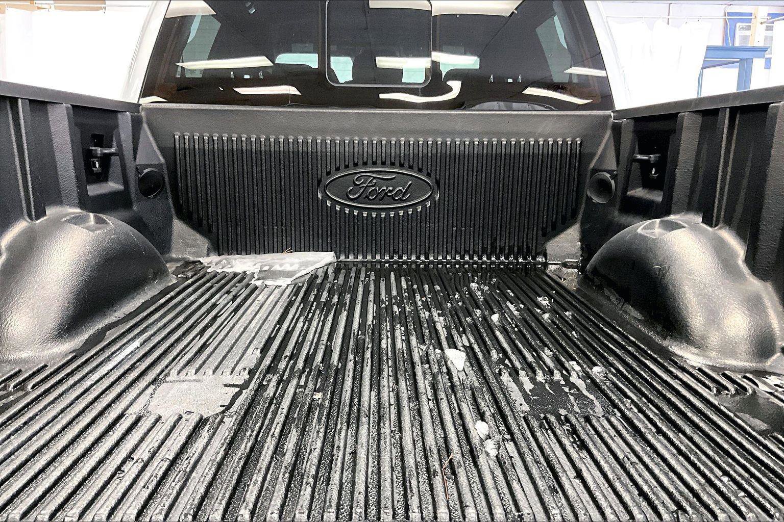 Certified 2022 Ford F150 XLT w/ Equipment Group 302A High image 32