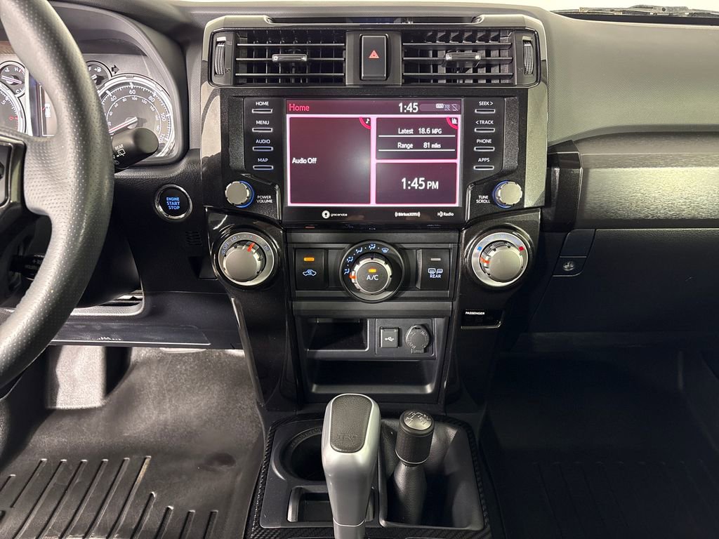 Used 2022 Toyota 4Runner TRD Off-Road AWD/4WD image 27