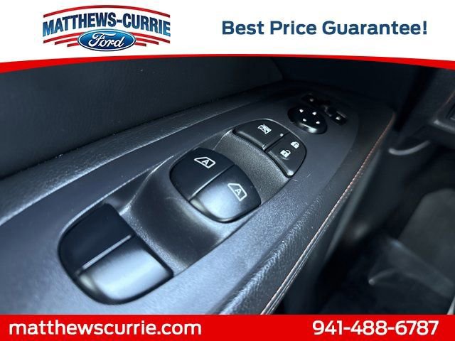 Used 2019 Nissan Pathfinder SL w/ Rock Creek Edition image 27