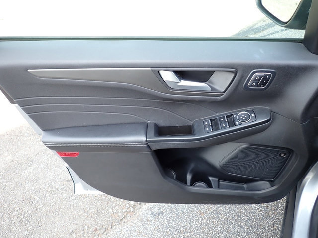 Certified 2023 Ford Escape Active AWD/4WD image 21