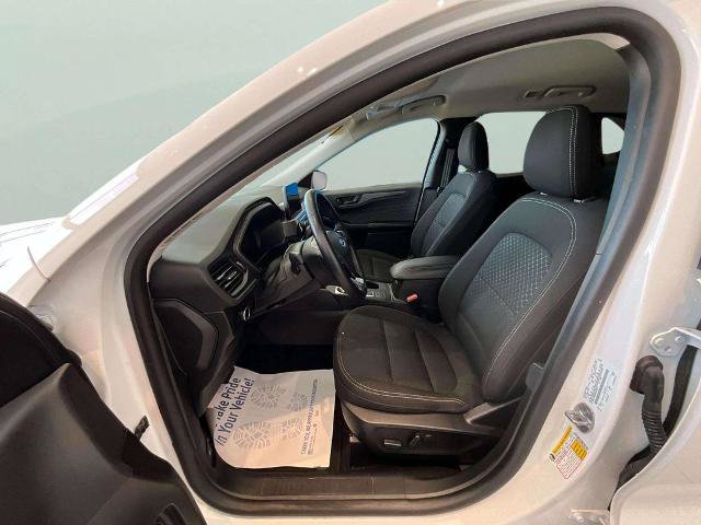 Certified 2024 Ford Escape Active AWD/4WD image 13