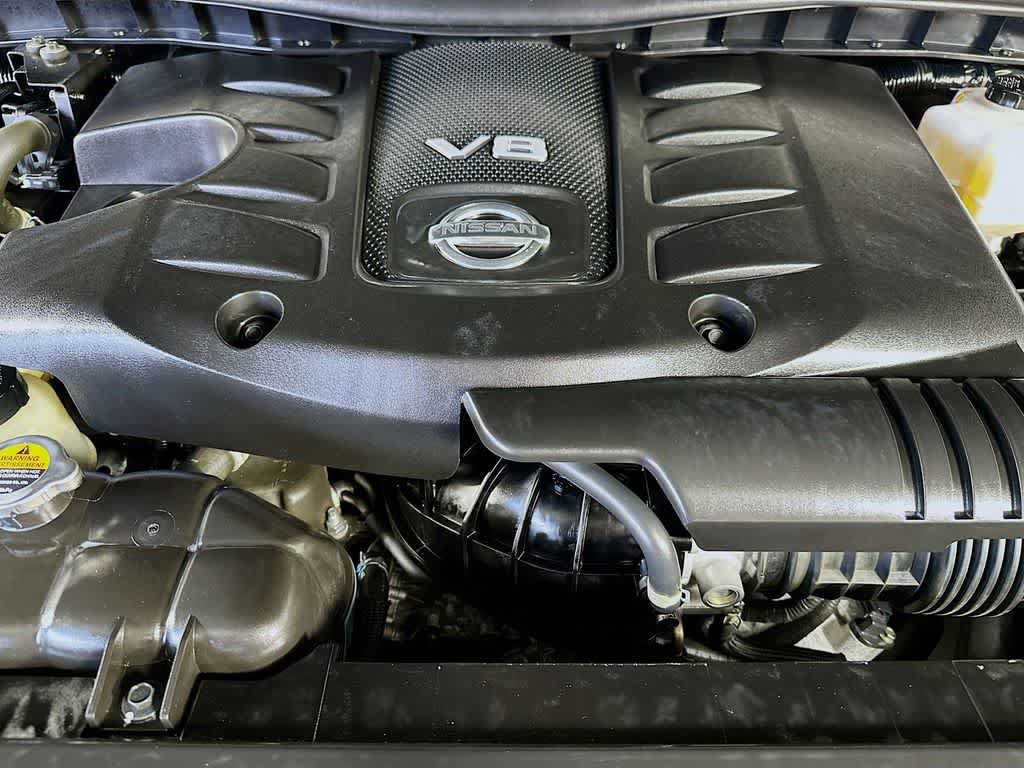 Used 2023 Nissan Armada SL w/ Captain's Chairs Package AWD/4WD image 9