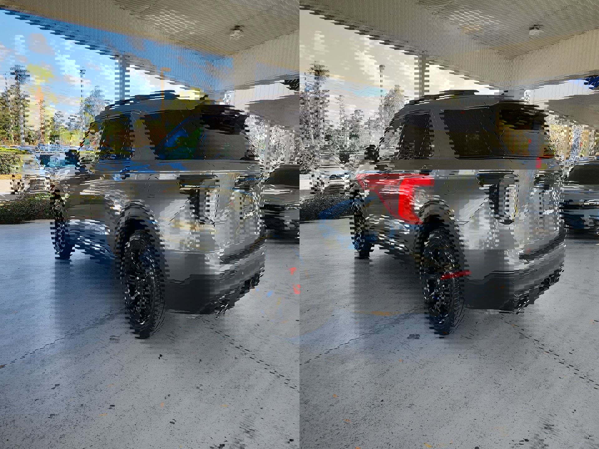 Certified 2023 Ford Explorer ST w/ Equipment Group 401A image 3