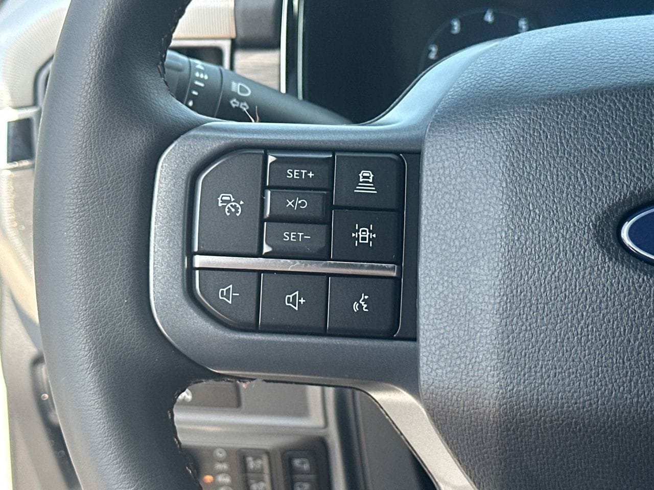 Certified 2025 Ford F150 Lariat AWD/4WD image 26