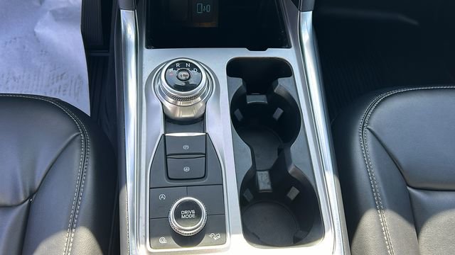 Certified 2024 Ford Explorer XLT w/ Equipment Group 202A image 24