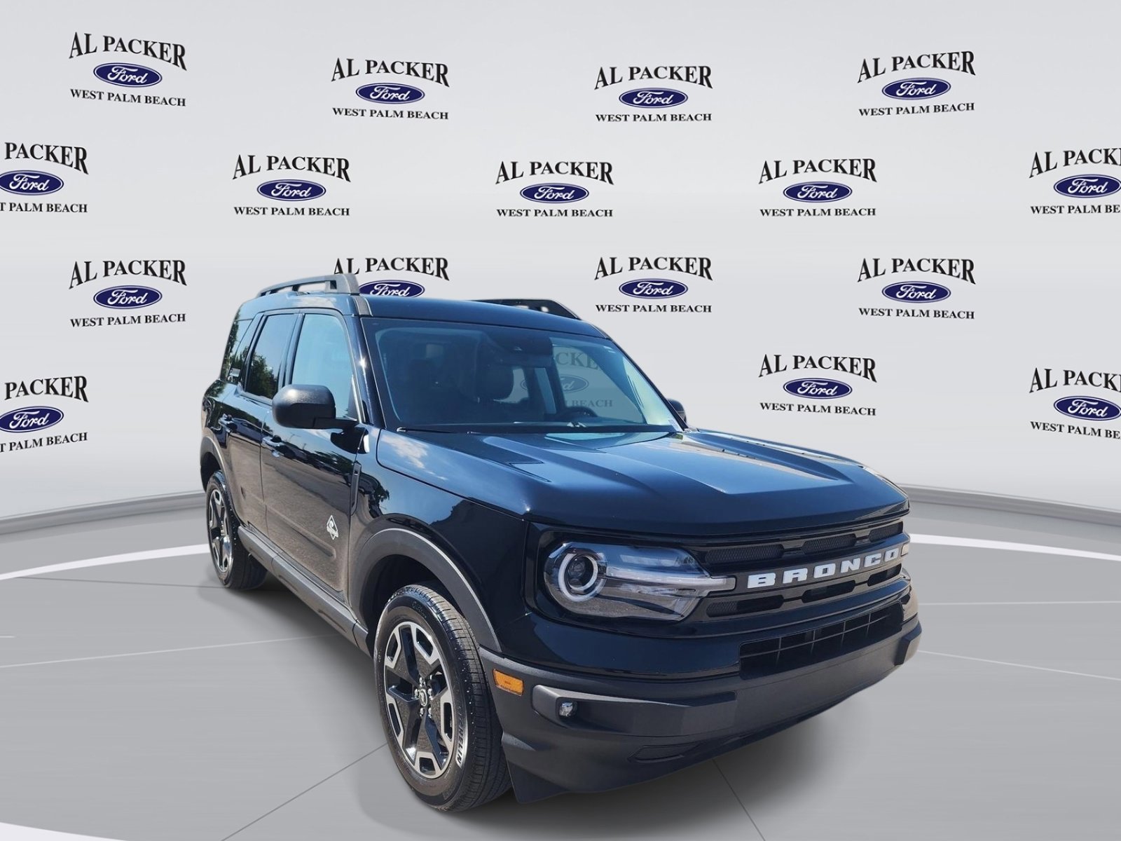 Certified 2022 Ford Bronco Sport Outer Banks w/ Tech Package AWD/4WD image 7