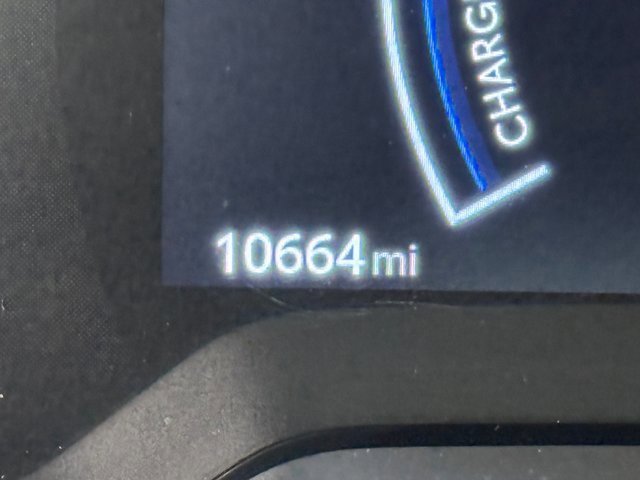 Used 2024 Toyota Corolla Cross XSE w/ Convenience Package image 17