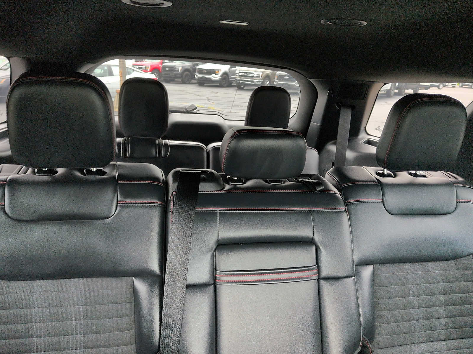 Certified 2025 Ford Explorer ST-Line w/ ST-Line Street Pack AWD/4WD image 11