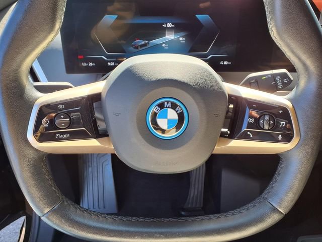 Used 2022 BMW iX xDrive50 w/ Premium Package AWD/4WD image 9