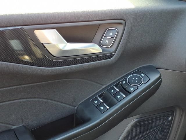 Certified 2024 Ford Escape ST-Line w/ Tech Pack #1 AWD/4WD image 16