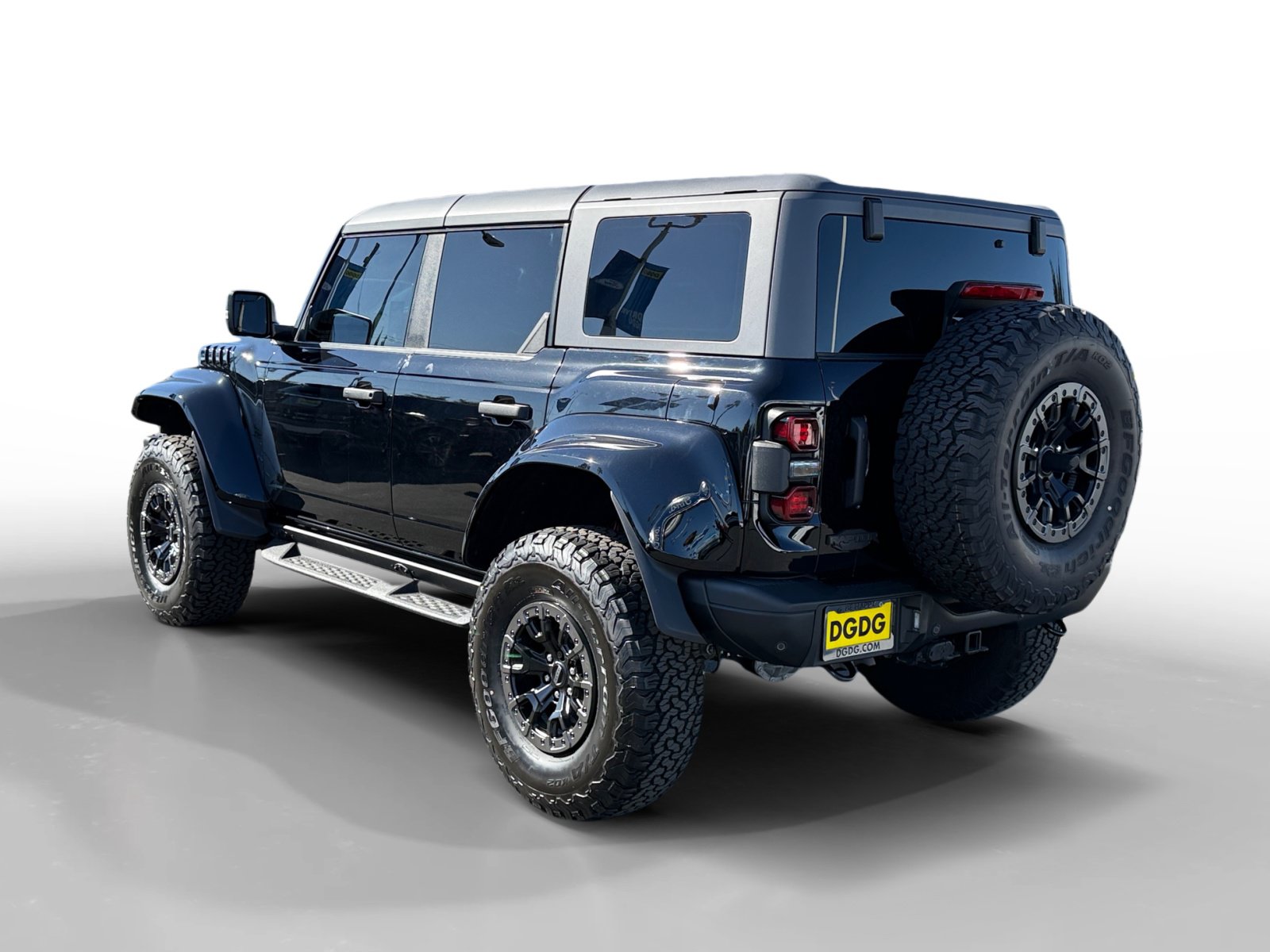 Certified 2024 Ford Bronco Raptor w/ Interior Carbon Fiber Pack 6 AWD/4WD image 3