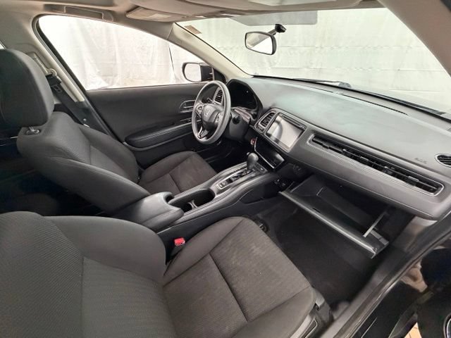 Used 2017 Honda HR-V EX image 12