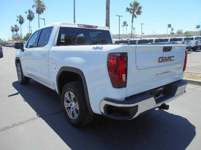 Used 2024 GMC Sierra 1500 SLT AWD/4WD image 3