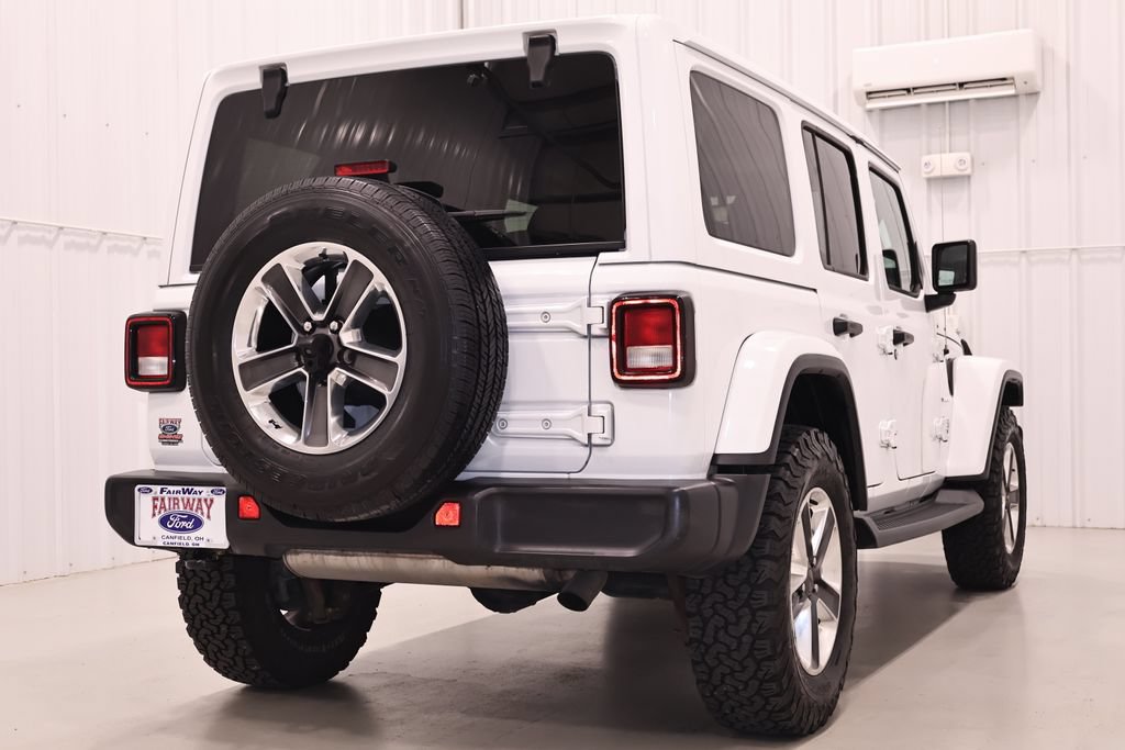 Used 2019 Jeep Wrangler Unlimited Sahara w/ Uconnect 4C Nav & Sound Group AWD/4WD image 10