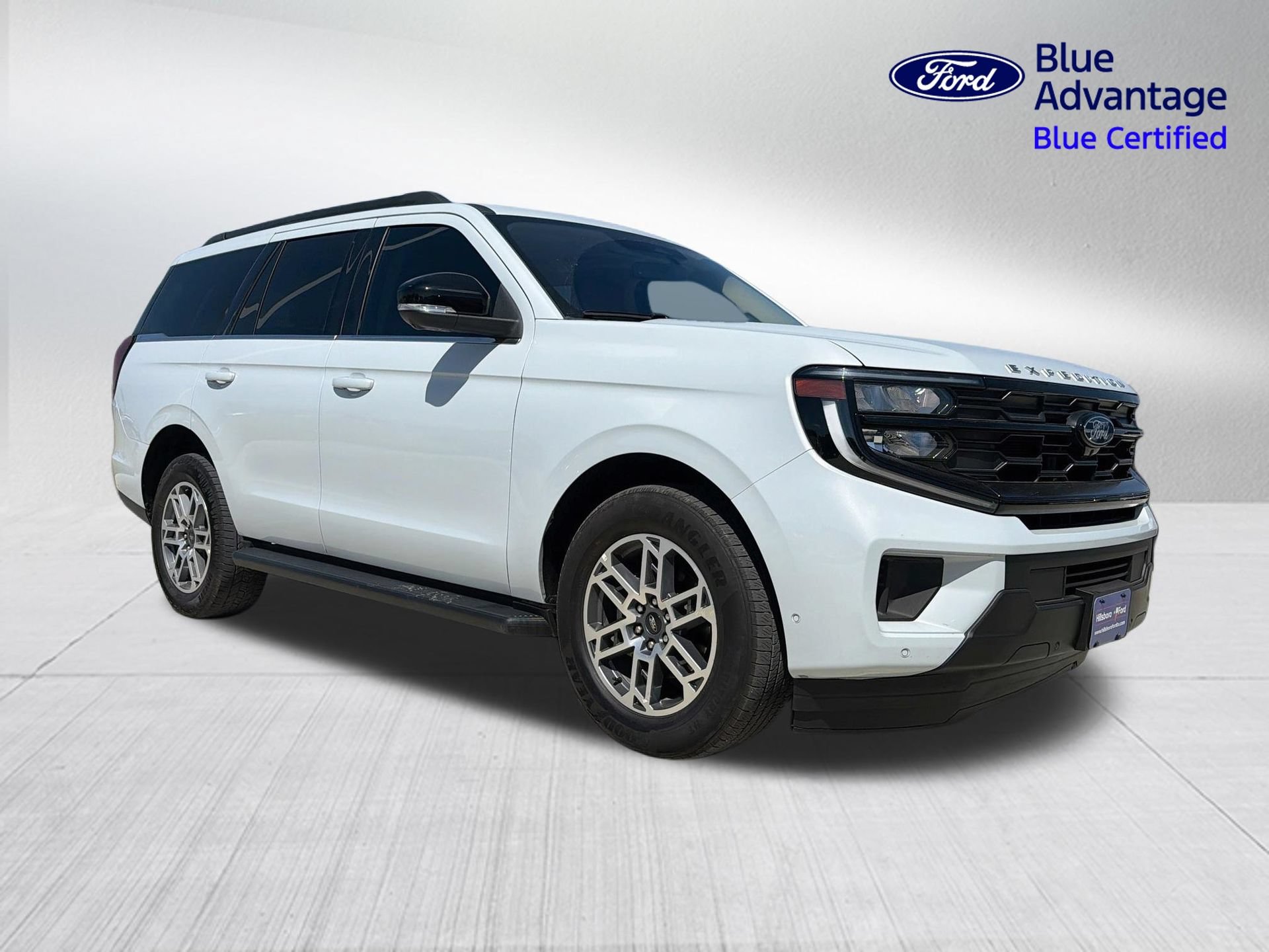 Certified 2025 Ford Expedition Active RWD image 4