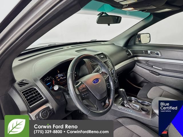 Certified 2017 Ford Explorer XLT image 11