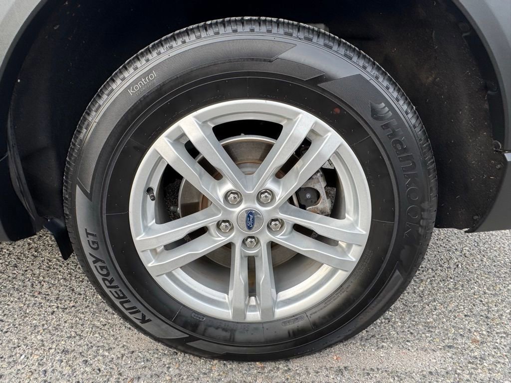 Certified 2023 Ford Explorer XLT image 26