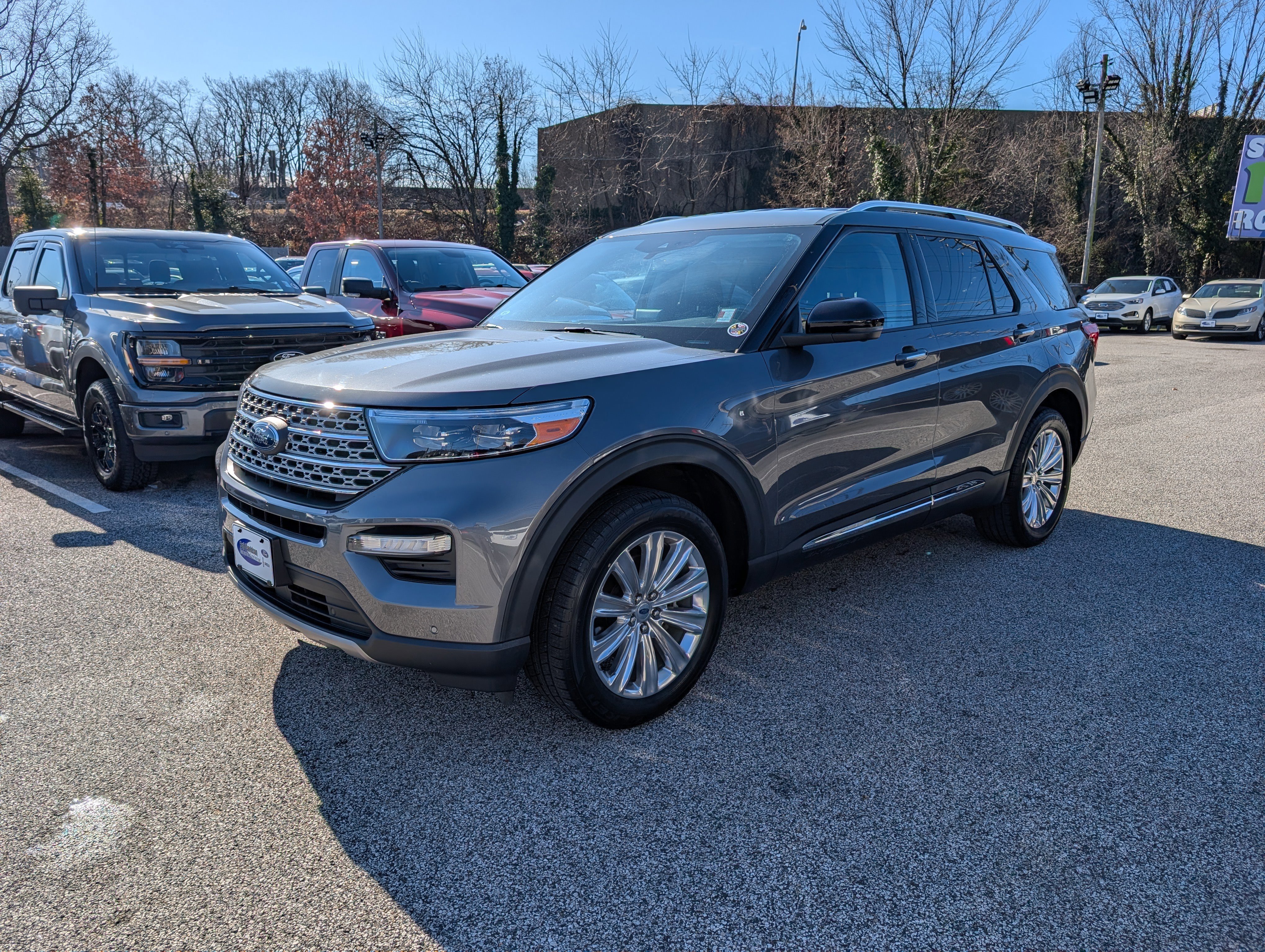 Certified 2022 Ford Explorer Limited w/ Limited Technology Package image 8