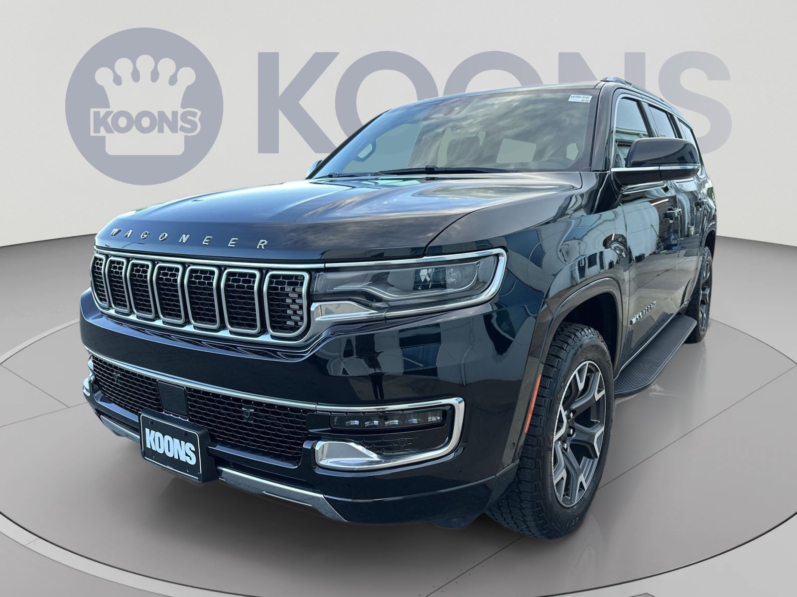 Used 2024 Jeep Wagoneer Series III AWD/4WD image 1