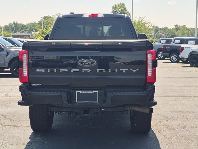 Certified 2024 Ford F250 Lariat w/ Lariat Ultimate Package AWD/4WD image 5