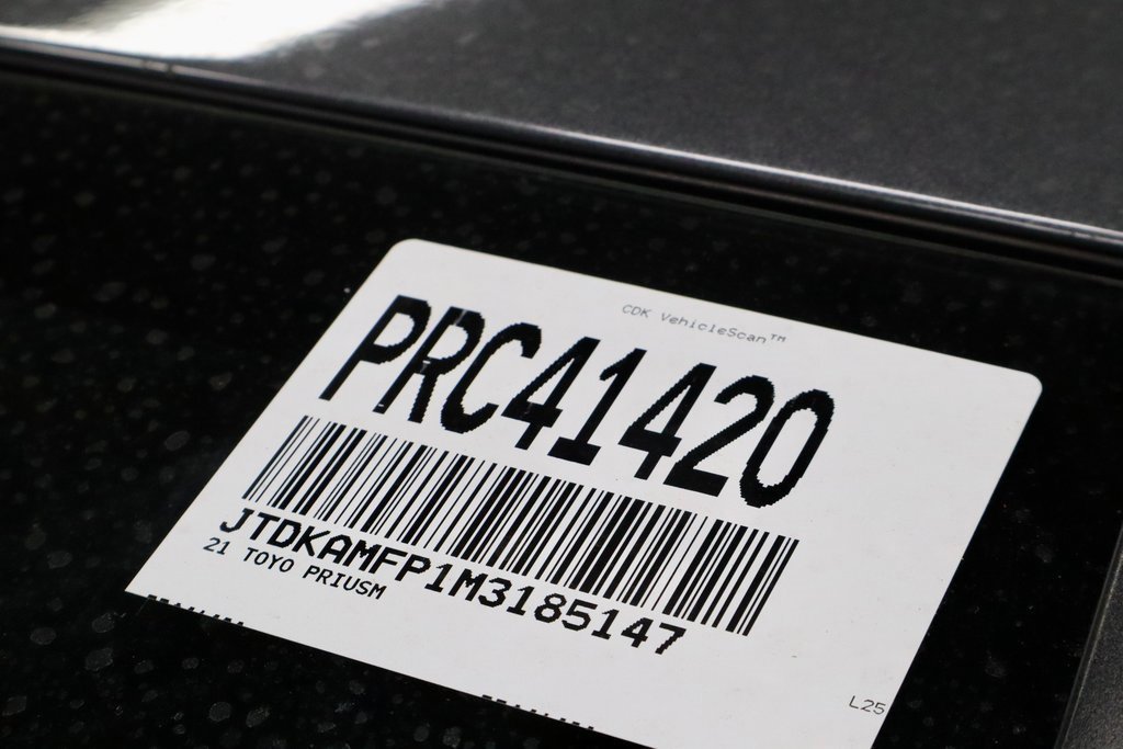 Used 2021 Toyota Prius Prime LE image 33