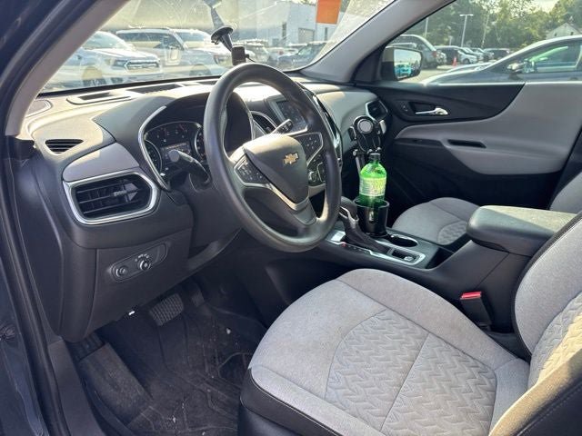 Used 2022 Chevrolet Equinox LS w/ LS Convenience Package FWD image 21