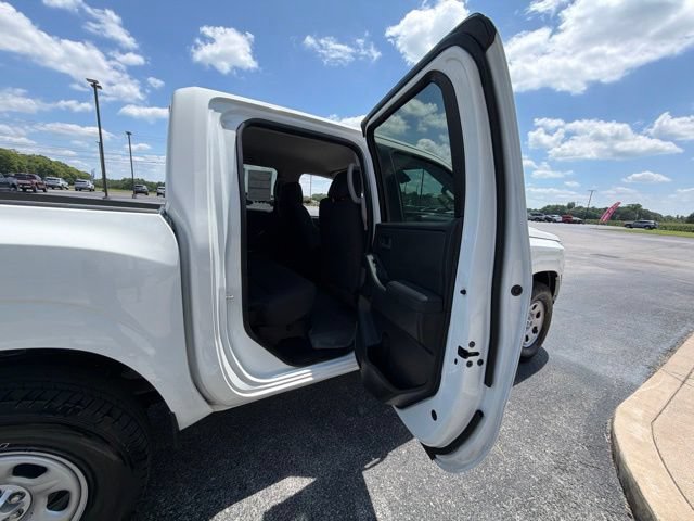 Used 2022 Nissan Frontier S w/ Technology Package AWD/4WD image 18