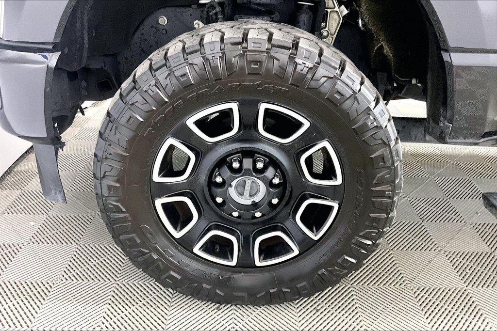 Certified 2024 Ford F250 Platinum AWD/4WD image 7