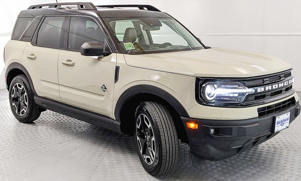 Certified 2024 Ford Bronco Sport Outer Banks