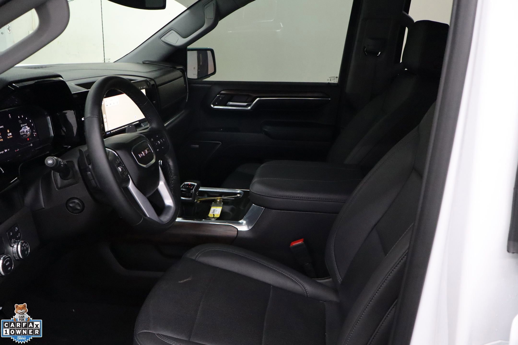 Used 2024 GMC Sierra 1500 SLT w/ SLT Premium Package image 23