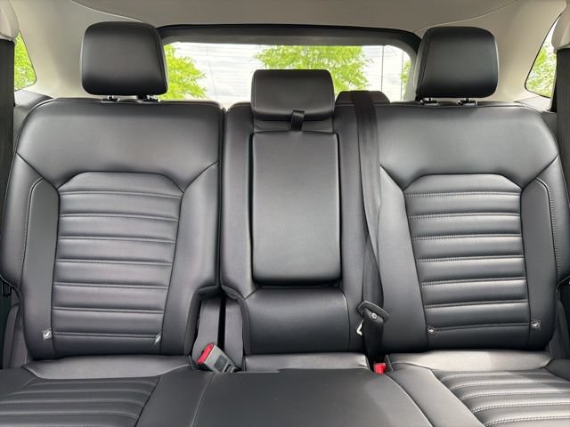 Certified 2024 Ford Edge SEL AWD/4WD image 30