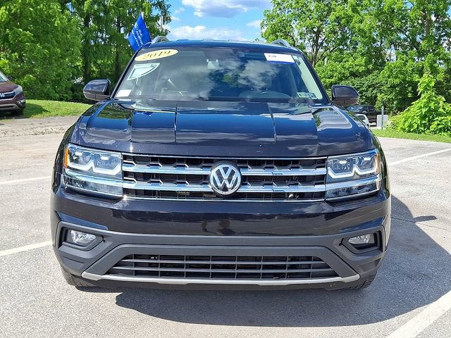 Used 2019 Volkswagen Atlas SE w/ Towing Package AWD/4WD image 3