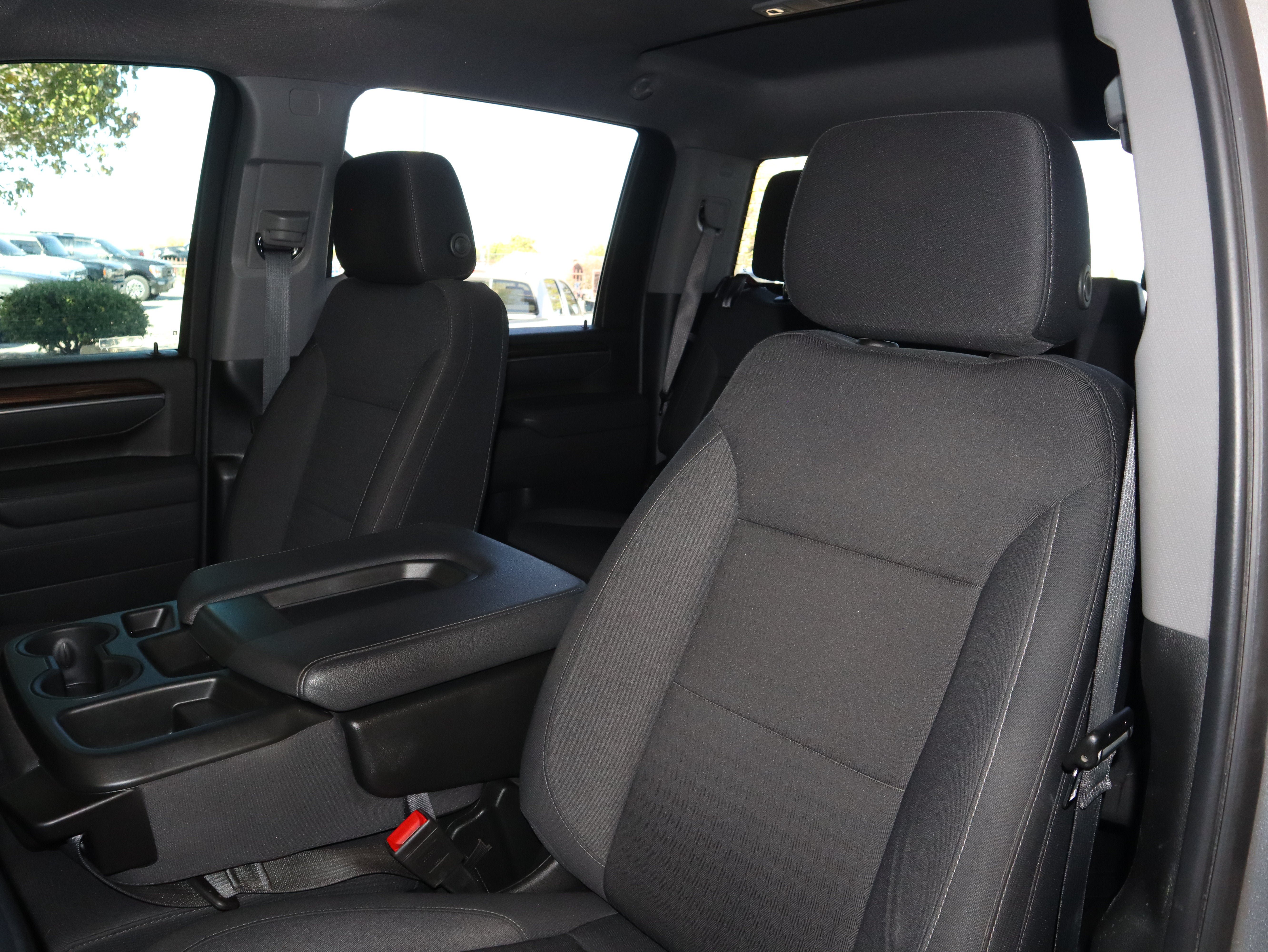 Used 2025 Chevrolet Silverado 2500 LT w/ Convenience Package AWD/4WD image 35
