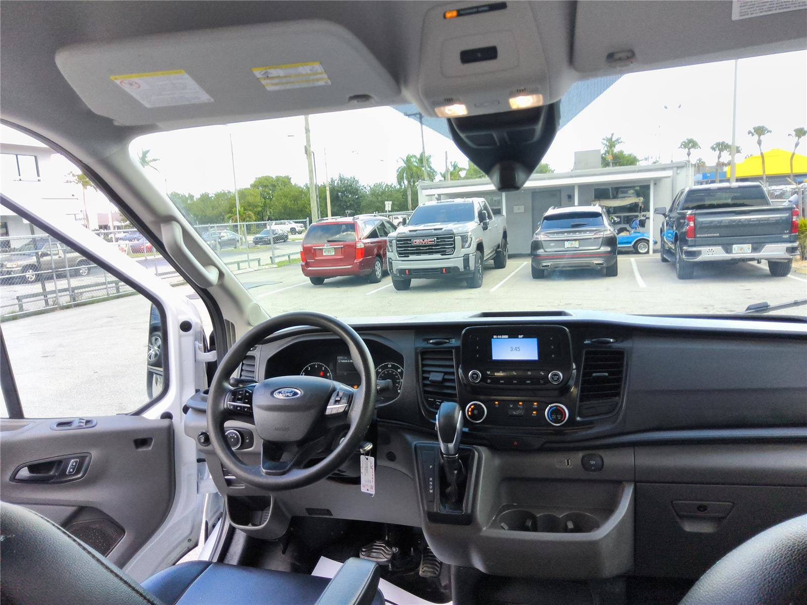 Certified 2023 Ford Transit 250 Medium Roof RWD image 17